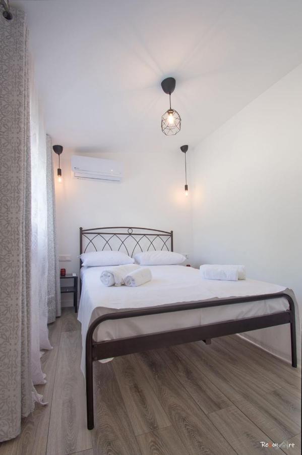 Oresti'S Villa Near Airport & Beach Artemida  Ngoại thất bức ảnh