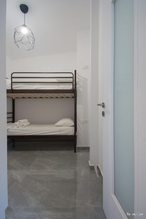 Oresti'S Villa Near Airport & Beach Artemida  Ngoại thất bức ảnh